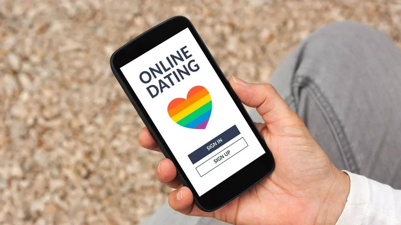 Tinder`s dating starter pack for first-time queer daters